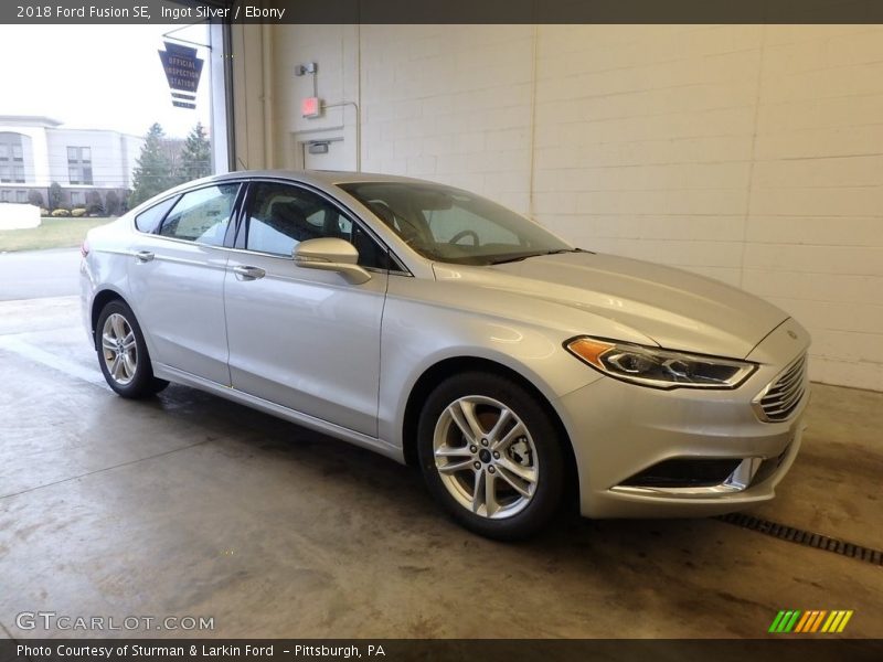 Ingot Silver / Ebony 2018 Ford Fusion SE