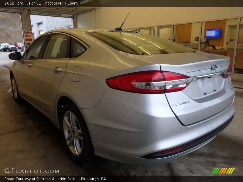 Ingot Silver / Ebony 2018 Ford Fusion SE