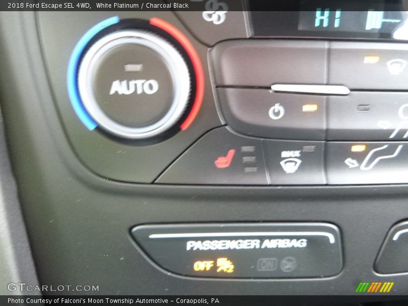 White Platinum / Charcoal Black 2018 Ford Escape SEL 4WD