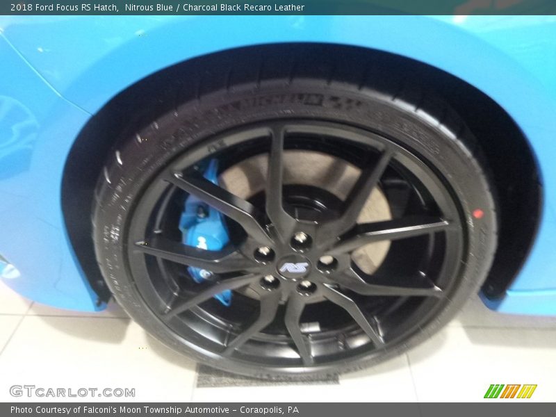 Nitrous Blue / Charcoal Black Recaro Leather 2018 Ford Focus RS Hatch