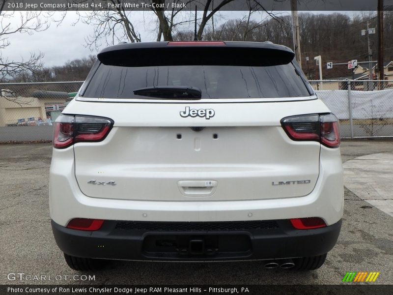 Pearl White Tri–Coat / Black 2018 Jeep Compass Limited 4x4