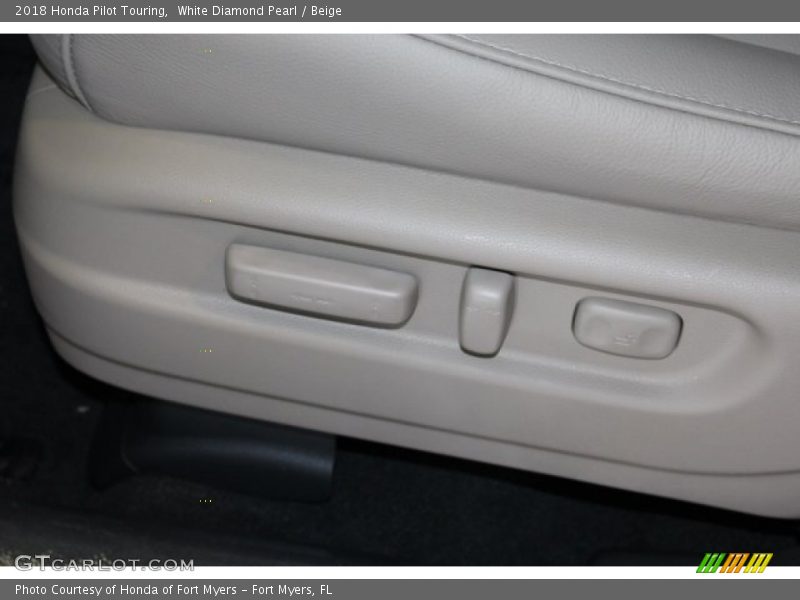 White Diamond Pearl / Beige 2018 Honda Pilot Touring