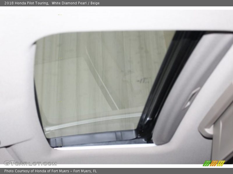 White Diamond Pearl / Beige 2018 Honda Pilot Touring