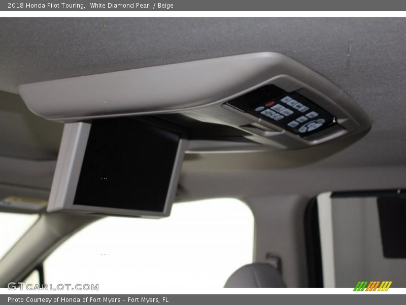 White Diamond Pearl / Beige 2018 Honda Pilot Touring
