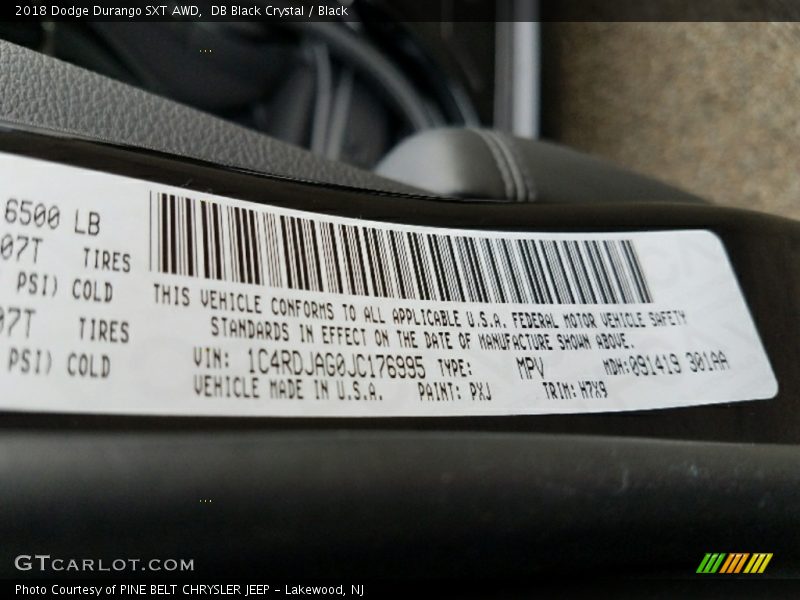 DB Black Crystal / Black 2018 Dodge Durango SXT AWD