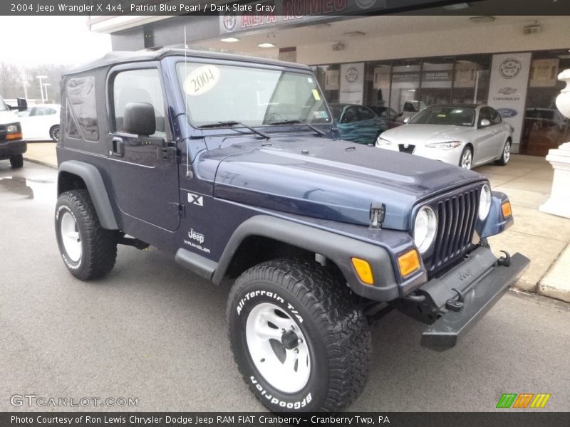 Patriot Blue Pearl / Dark Slate Gray 2004 Jeep Wrangler X 4x4