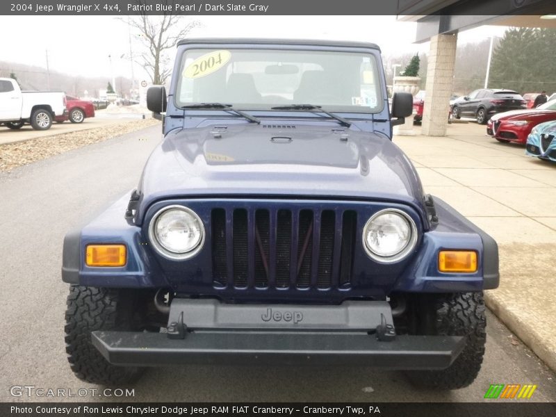 Patriot Blue Pearl / Dark Slate Gray 2004 Jeep Wrangler X 4x4