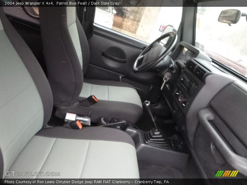 Patriot Blue Pearl / Dark Slate Gray 2004 Jeep Wrangler X 4x4