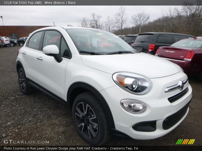 White (Bianco) / Black 2018 Fiat 500X Pop AWD