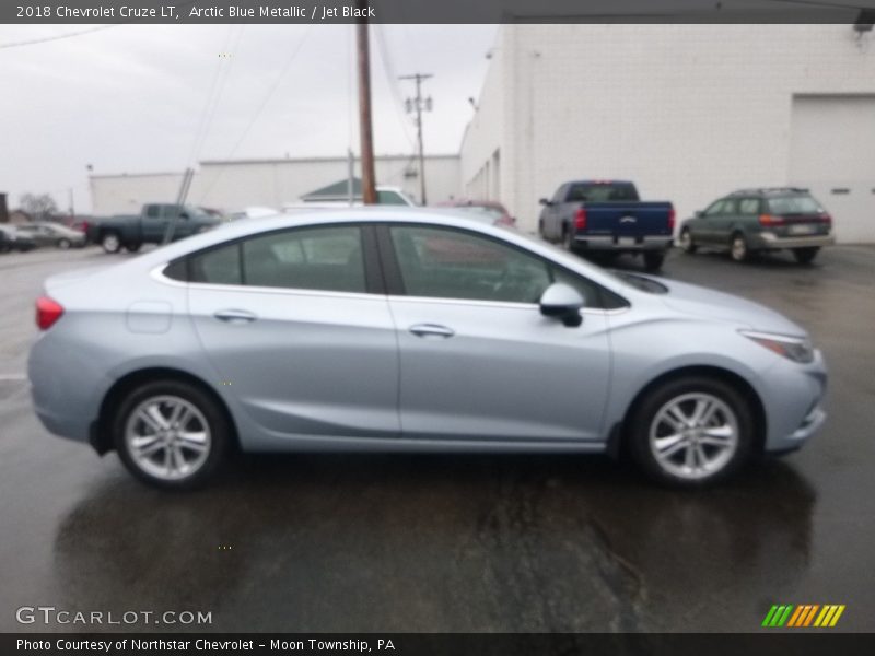 Arctic Blue Metallic / Jet Black 2018 Chevrolet Cruze LT