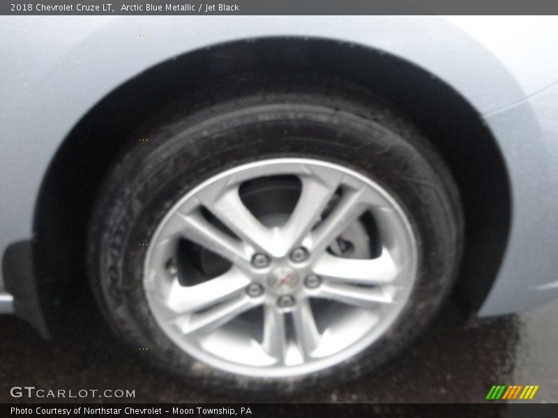 Arctic Blue Metallic / Jet Black 2018 Chevrolet Cruze LT