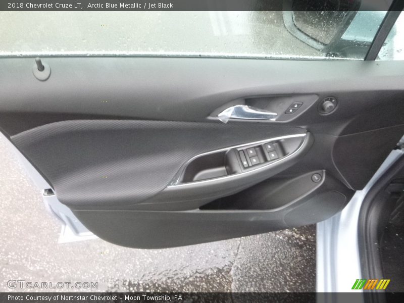 Arctic Blue Metallic / Jet Black 2018 Chevrolet Cruze LT