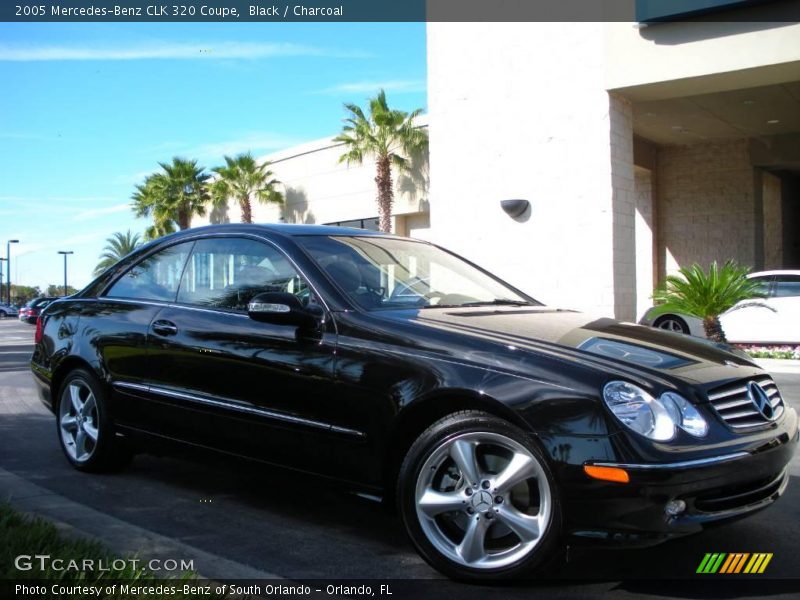 Black / Charcoal 2005 Mercedes-Benz CLK 320 Coupe