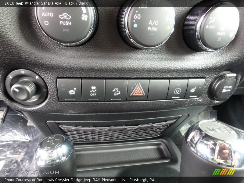 Controls of 2018 Wrangler Sahara 4x4