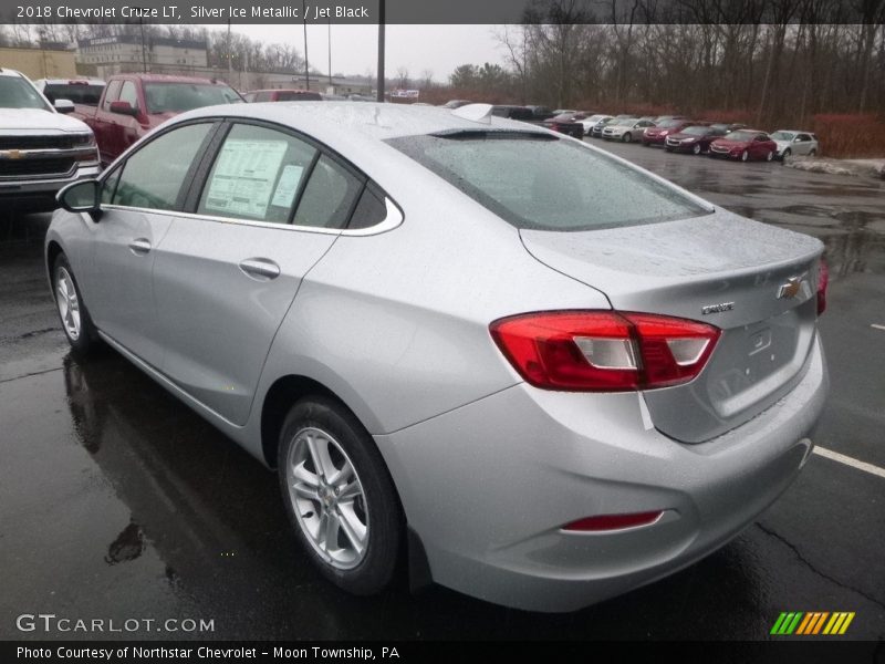 Silver Ice Metallic / Jet Black 2018 Chevrolet Cruze LT
