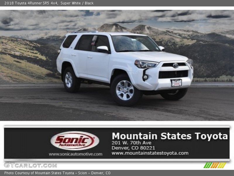 Super White / Black 2018 Toyota 4Runner SR5 4x4