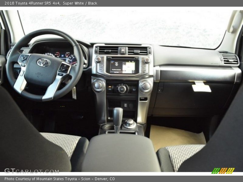Super White / Black 2018 Toyota 4Runner SR5 4x4