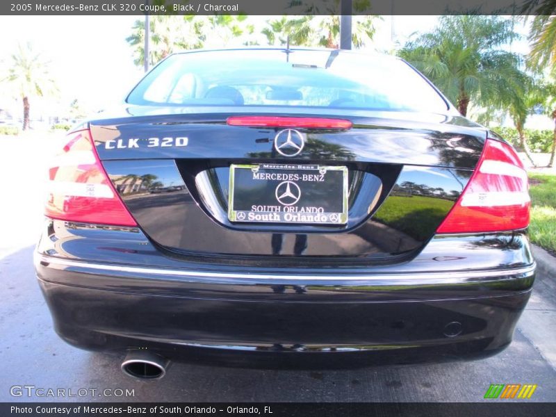 Black / Charcoal 2005 Mercedes-Benz CLK 320 Coupe