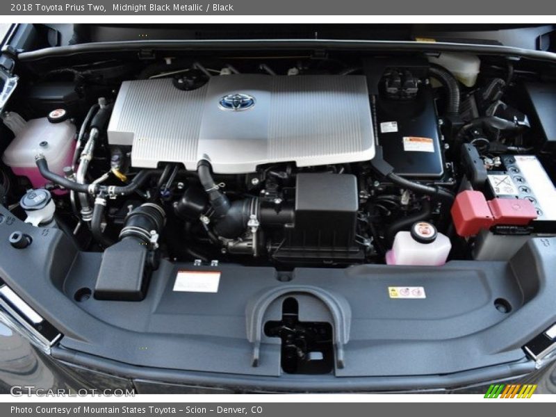 Midnight Black Metallic / Black 2018 Toyota Prius Two