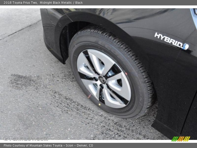 Midnight Black Metallic / Black 2018 Toyota Prius Two