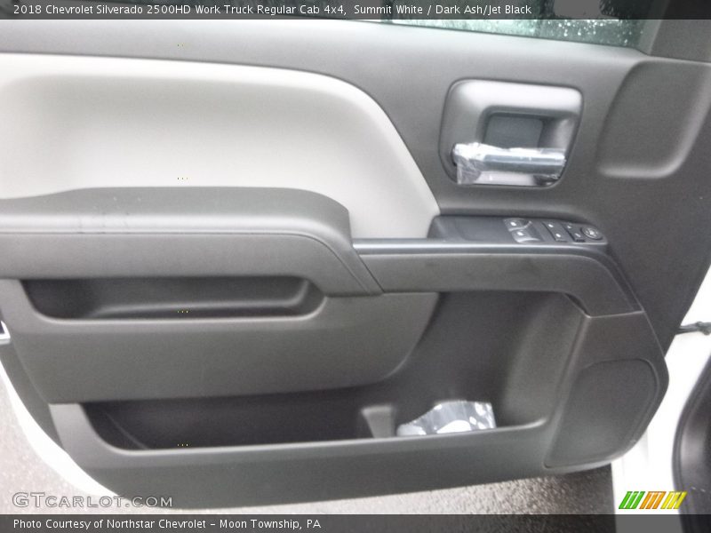 Summit White / Dark Ash/Jet Black 2018 Chevrolet Silverado 2500HD Work Truck Regular Cab 4x4