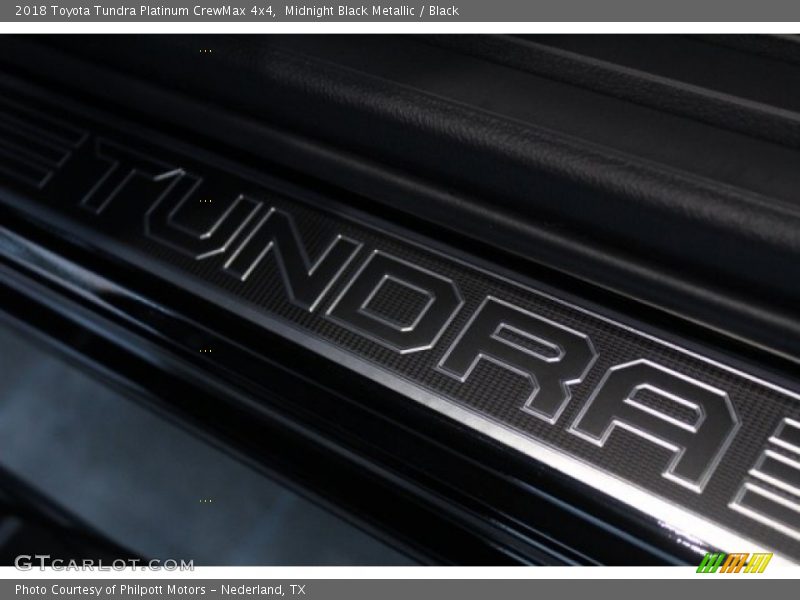 Midnight Black Metallic / Black 2018 Toyota Tundra Platinum CrewMax 4x4
