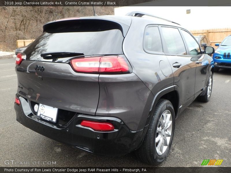 Granite Crystal Metallic / Black 2018 Jeep Cherokee Latitude 4x4