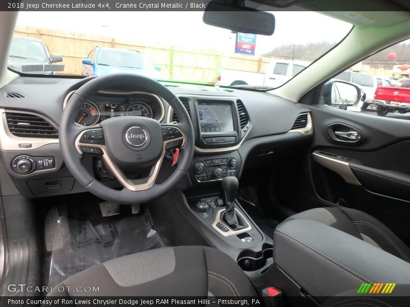 Granite Crystal Metallic / Black 2018 Jeep Cherokee Latitude 4x4
