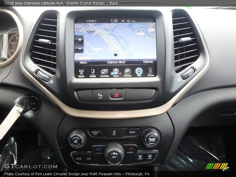 Granite Crystal Metallic / Black 2018 Jeep Cherokee Latitude 4x4