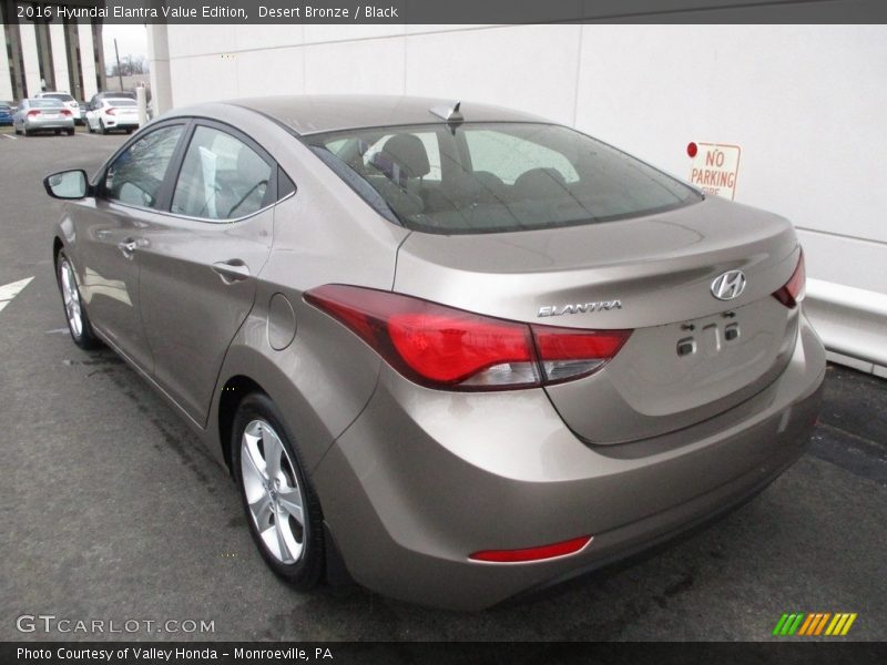 Desert Bronze / Black 2016 Hyundai Elantra Value Edition
