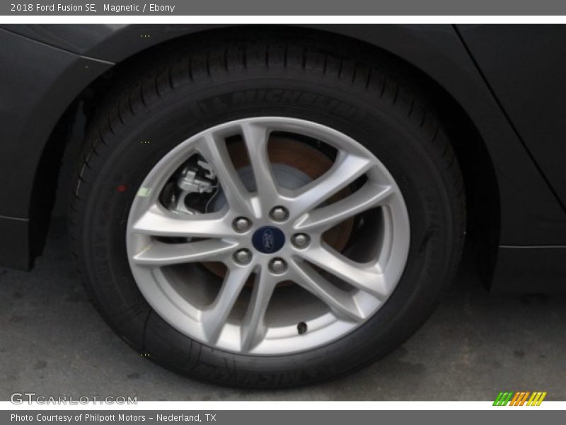 Magnetic / Ebony 2018 Ford Fusion SE
