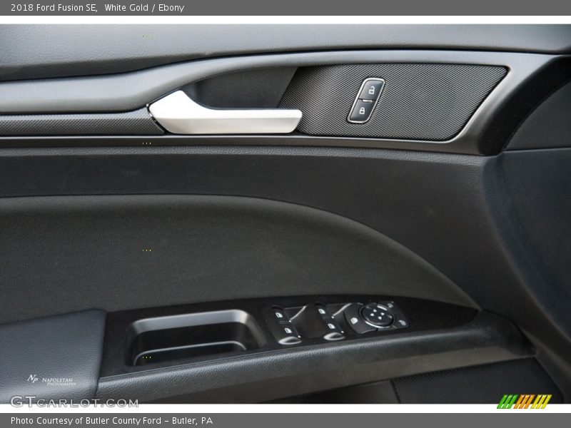White Gold / Ebony 2018 Ford Fusion SE