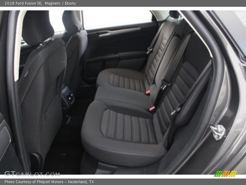 Magnetic / Ebony 2018 Ford Fusion SE