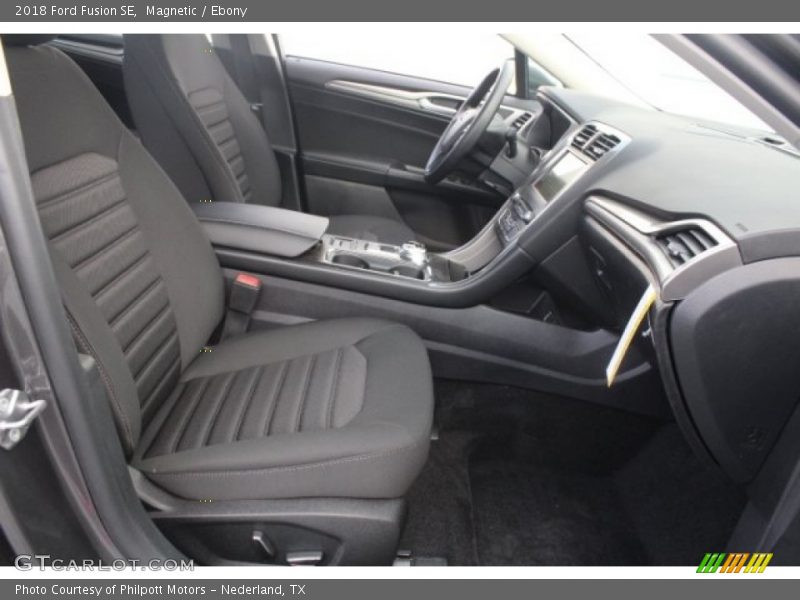 Magnetic / Ebony 2018 Ford Fusion SE