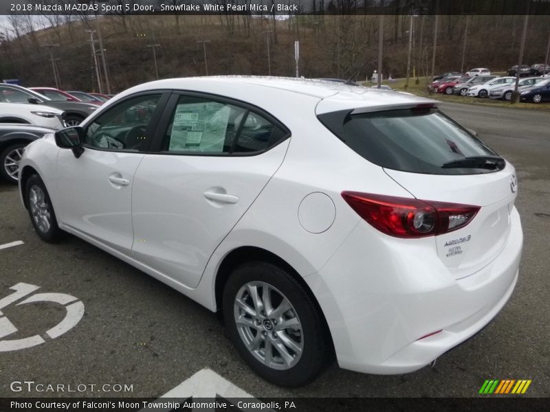 Snowflake White Pearl Mica / Black 2018 Mazda MAZDA3 Sport 5 Door