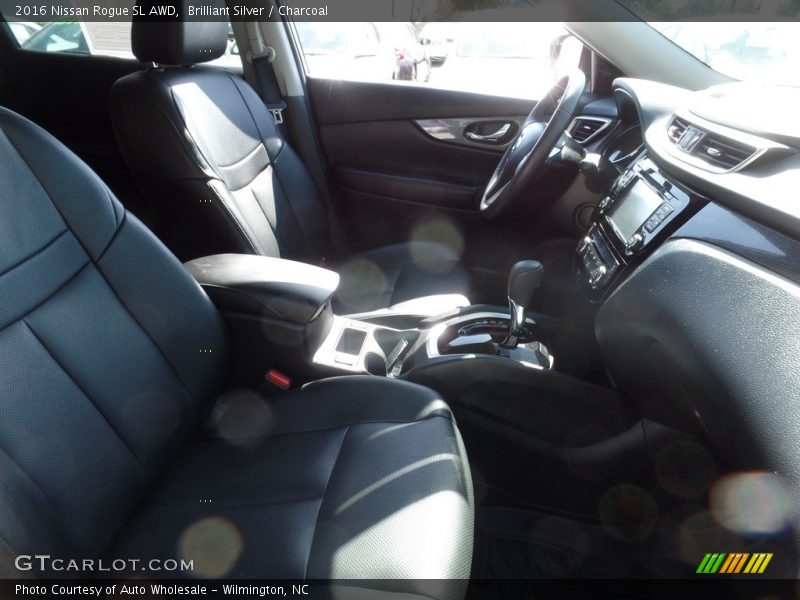 Brilliant Silver / Charcoal 2016 Nissan Rogue SL AWD