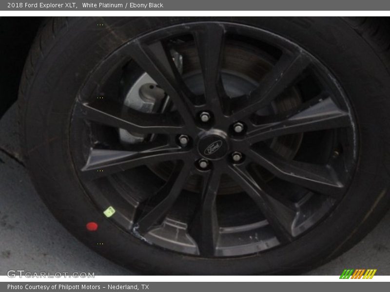 White Platinum / Ebony Black 2018 Ford Explorer XLT