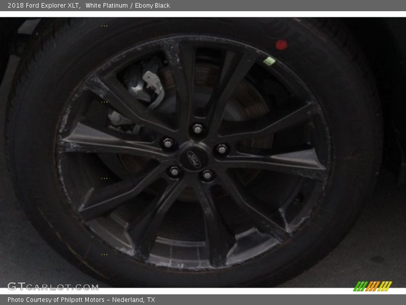 White Platinum / Ebony Black 2018 Ford Explorer XLT