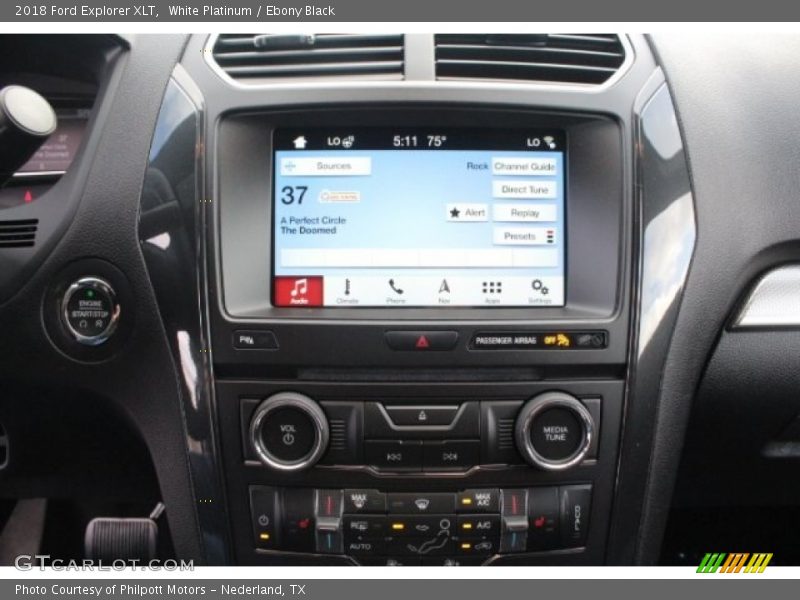White Platinum / Ebony Black 2018 Ford Explorer XLT
