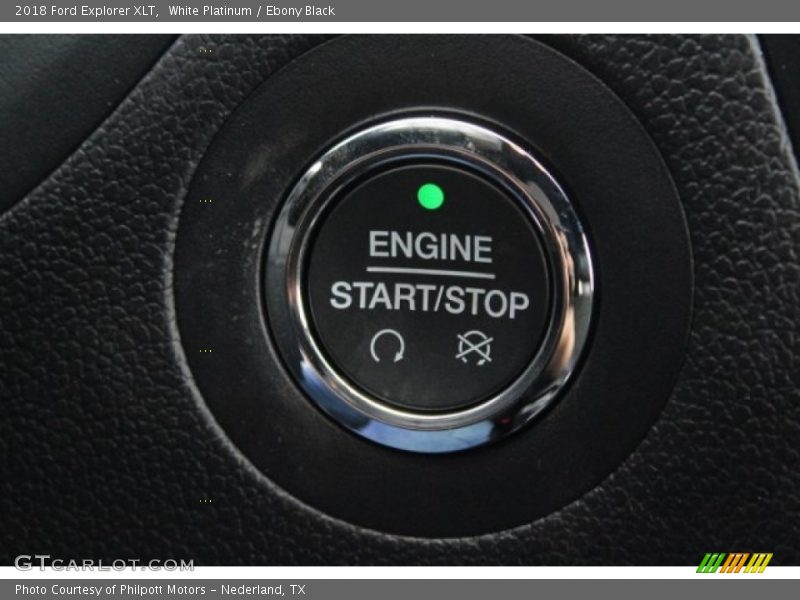 White Platinum / Ebony Black 2018 Ford Explorer XLT