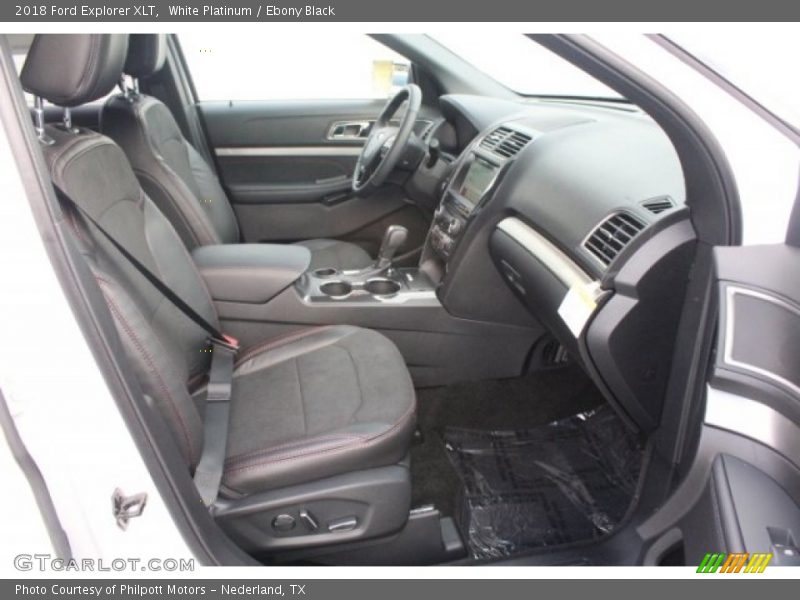 White Platinum / Ebony Black 2018 Ford Explorer XLT