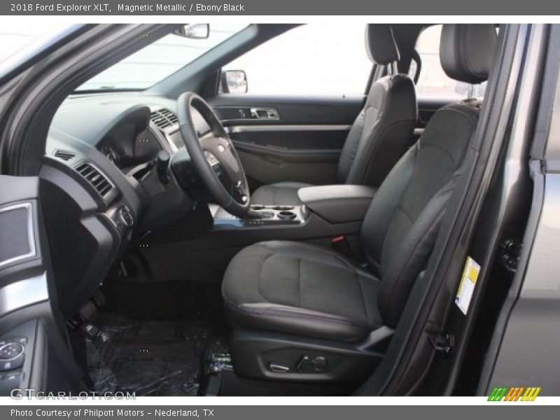 Magnetic Metallic / Ebony Black 2018 Ford Explorer XLT