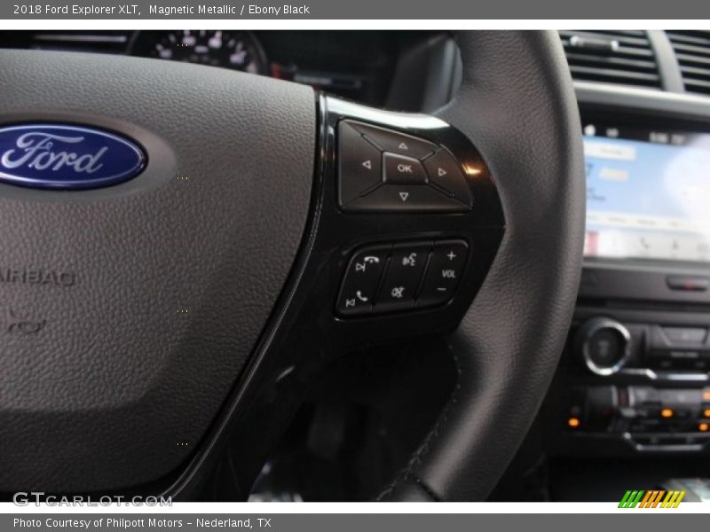 Magnetic Metallic / Ebony Black 2018 Ford Explorer XLT