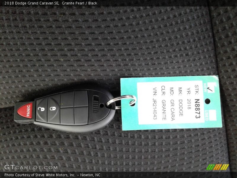 Granite Pearl / Black 2018 Dodge Grand Caravan SE