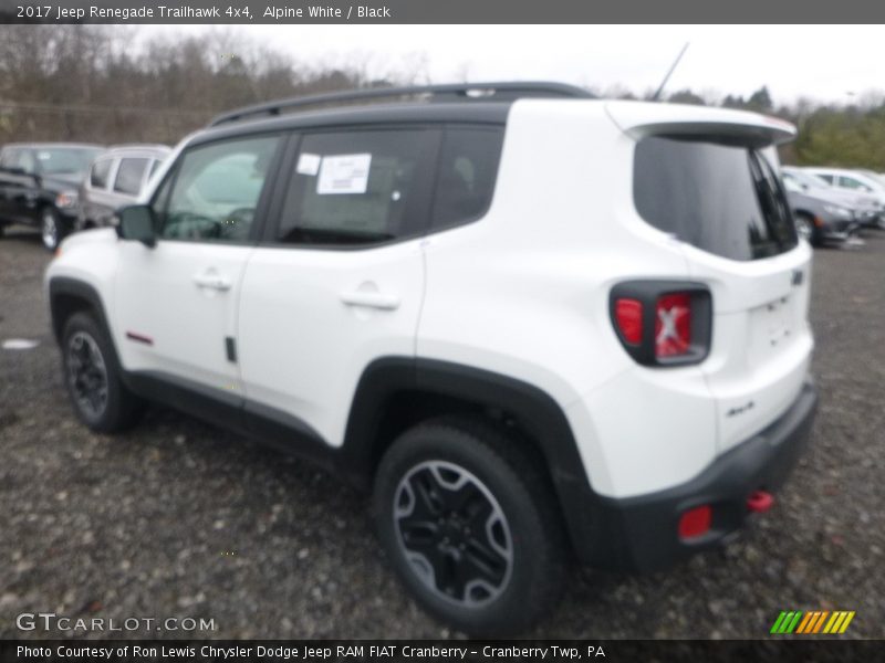 Alpine White / Black 2017 Jeep Renegade Trailhawk 4x4