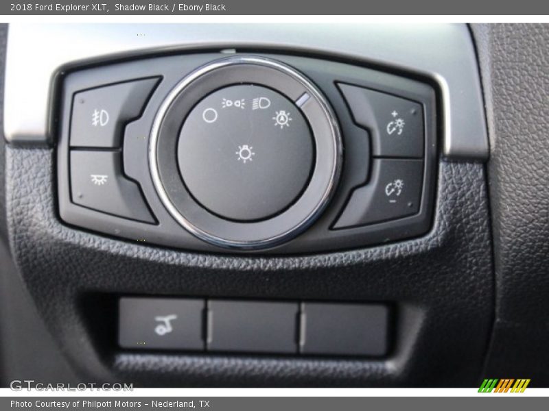 Shadow Black / Ebony Black 2018 Ford Explorer XLT