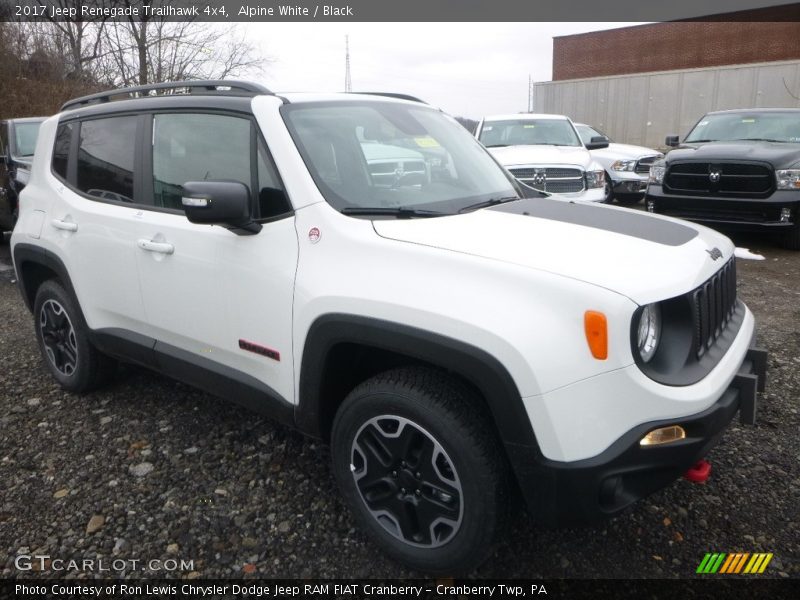 Alpine White / Black 2017 Jeep Renegade Trailhawk 4x4
