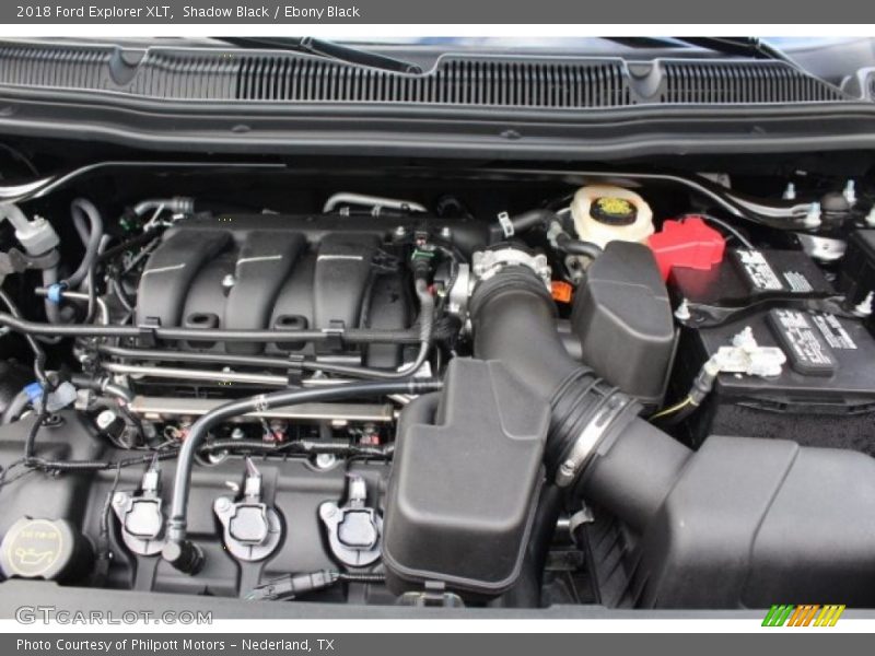 Shadow Black / Ebony Black 2018 Ford Explorer XLT