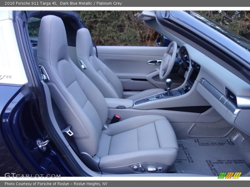Front Seat of 2016 911 Targa 4S