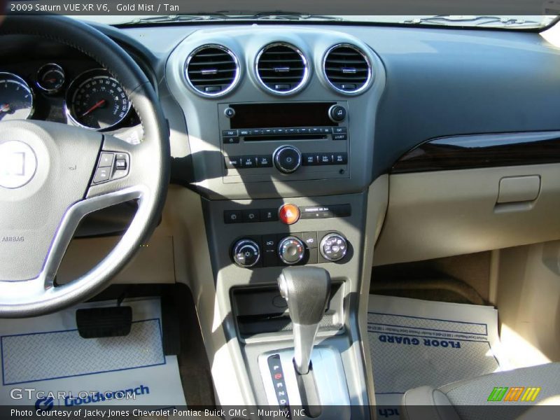 Gold Mist / Tan 2009 Saturn VUE XR V6